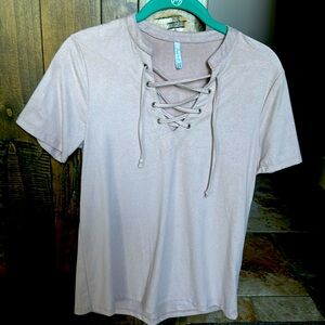 A supply faux suede short sleeve shirt size XS